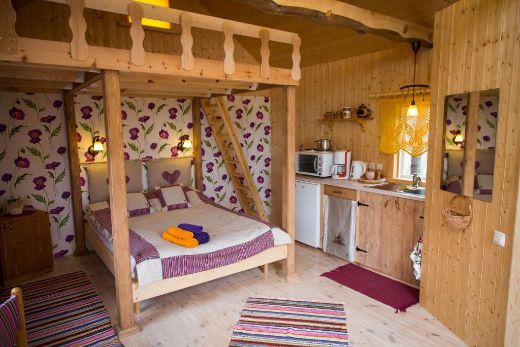 Tonise Holiday Houses Lilbi  Rum bild
