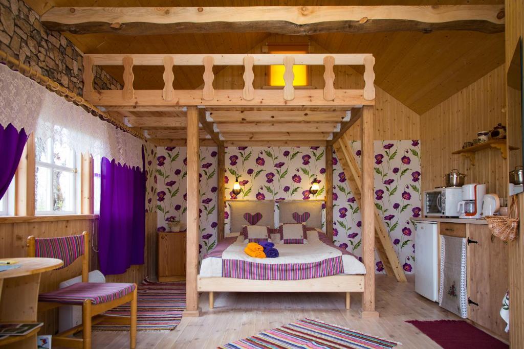 Tonise Holiday Houses Lilbi  Rum bild
